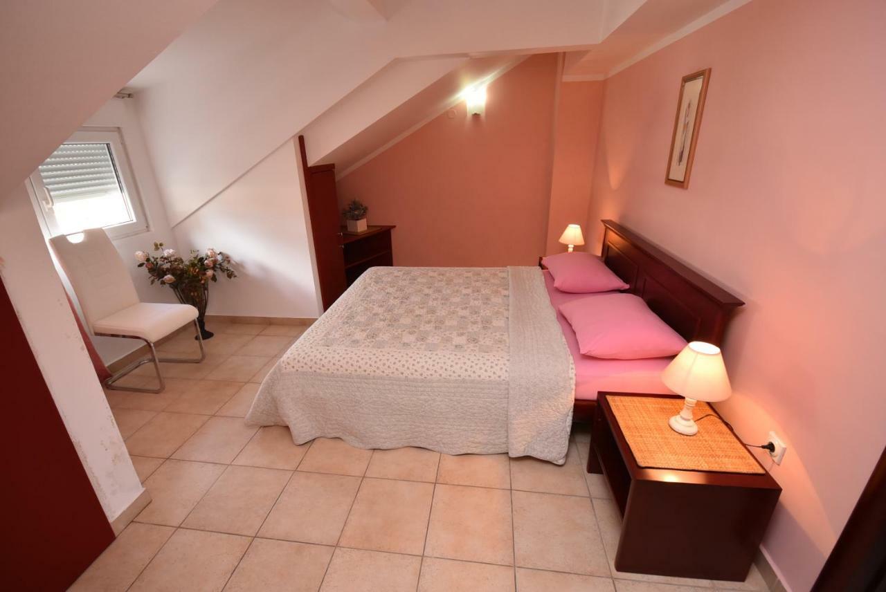 Kezman Apartment Χέρτσεγκ Νόβι Εξωτερικό φωτογραφία