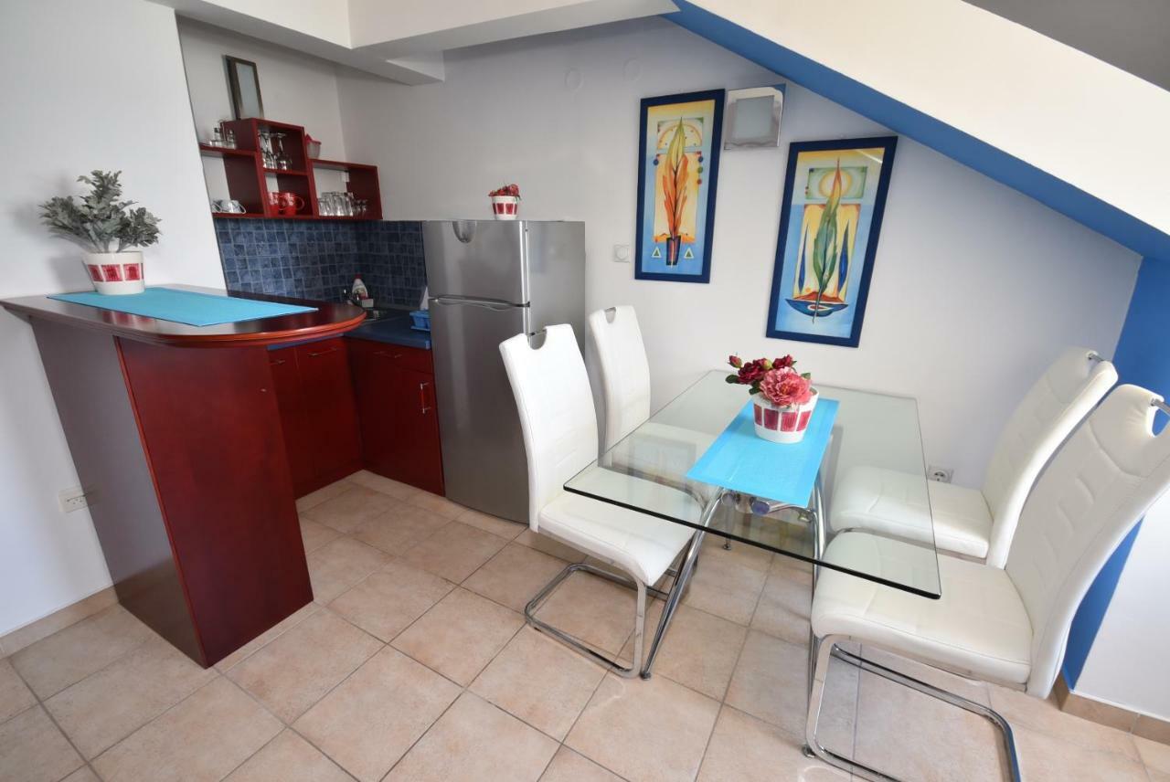 Kezman Apartment Χέρτσεγκ Νόβι Εξωτερικό φωτογραφία
