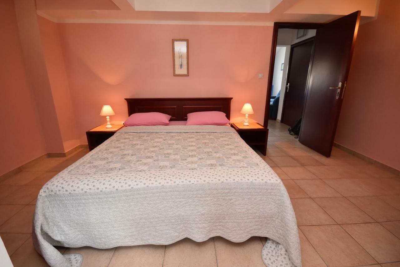 Kezman Apartment Χέρτσεγκ Νόβι Εξωτερικό φωτογραφία